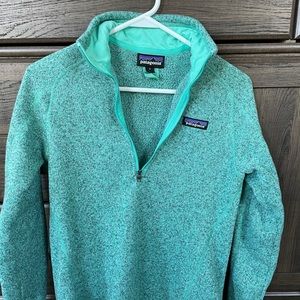 Patagonia Women’s Quarter Zip Sweater
